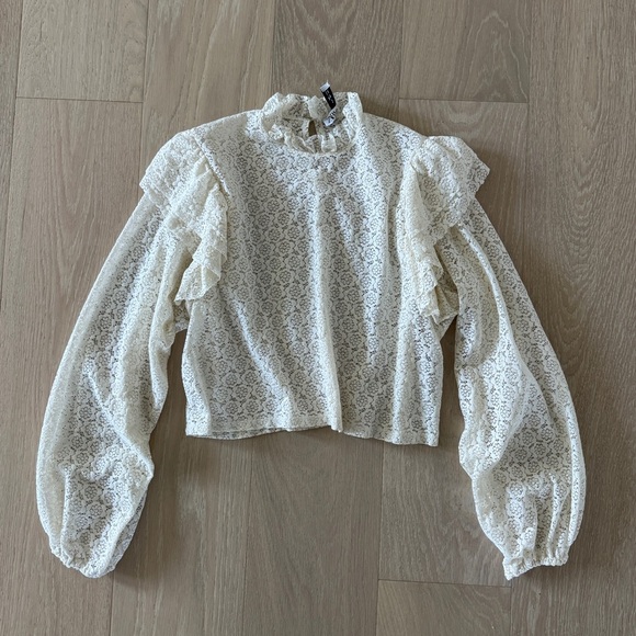 Zara Tops - Zara Cream Lace Ruffled Long Sleeve Top